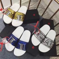 Off-White 高級感を引き立てる オフホワイト 3色可選 お洒落に魅せる 2026春夏 軽量で疲れにくい