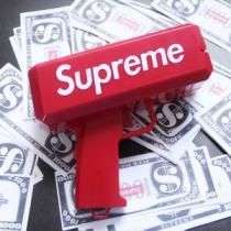 2026最新入荷 Supreme 人気が爆発 小さい物SUPREME シュプリーム