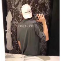 重宝するアイテム 2色可選 お買得 半袖Tシャツ 2026 バレンシアガ BALENCIAGA