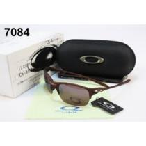 サングラス2026春夏 オークリー OAKLEYデザイン性の高い