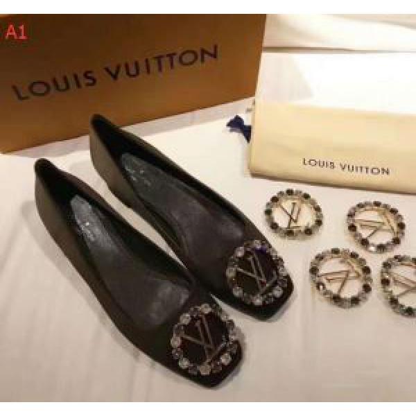 HOT2025 2色選択可太ヒール/スティックヒール多様多彩  ルイ ヴィトン LOUIS VUITTON