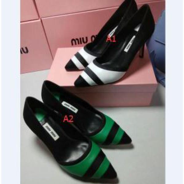 毎日大活躍  2025 ハイヒール2色選択可ミュウミュウ MIUMIU魅力的な