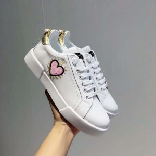 Dolce&Gabbana ドルチェ＆ガッバーナ スニーカー 人気ブランド 優しい履き心地 2026秋冬