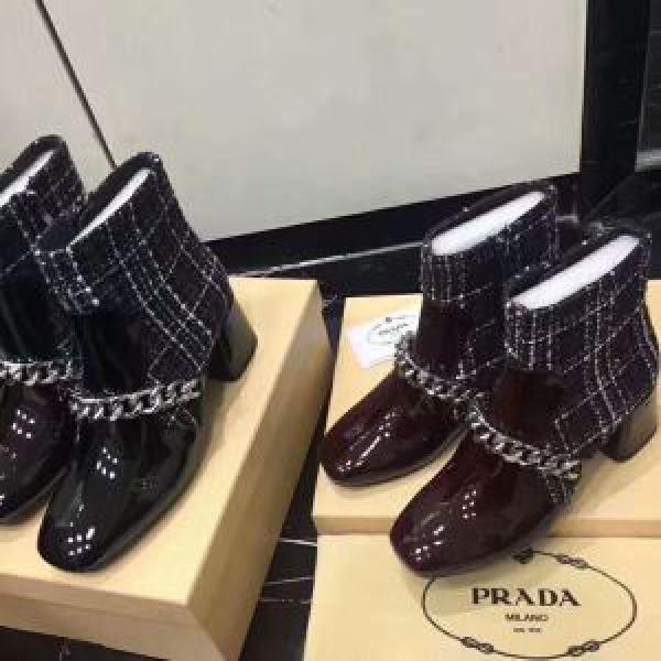 着心地抜群 2026秋季超人気 プラダ PRADA ブーティー2色可選足馴染みのいい