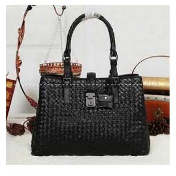 今季セール　BOTTEGA VENETA ボッテガ ブランド  収納力も文句なしバッグブランド 人気.95.