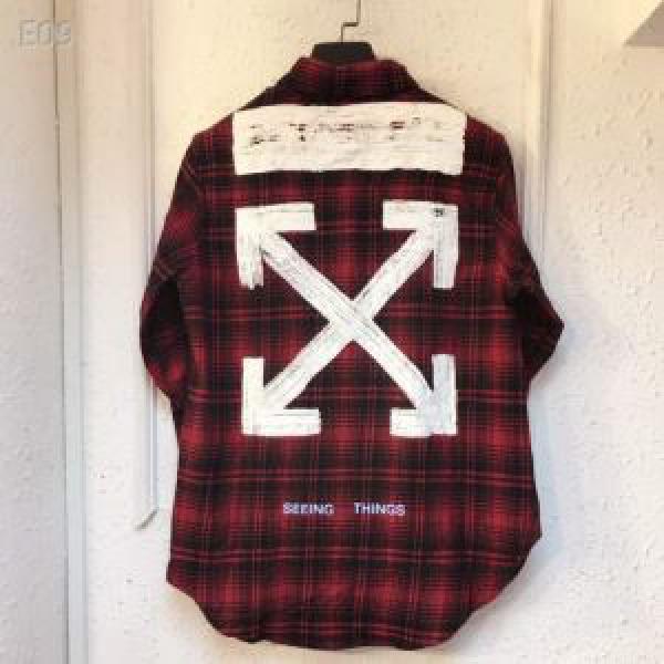 2025春夏 Off-White オフホワイト おしゃれな装い 高級感溢れるデザイン