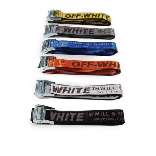 多色可選 2026春夏 一味違うケーブル編みが魅力満点 Off-White オフホワイト