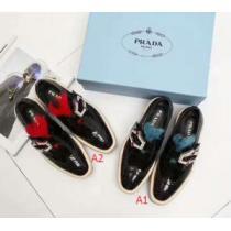 新作入荷100%新品2026 プラダ PRADA カジュアルシューズ厚底 2色選択可