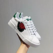 魅力的 ドルチェ＆ガッバーナ Dolce&Gabbana フラットシューズ リゾートスタイル 2026秋冬