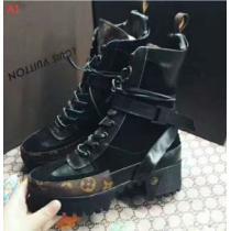 HOT20264色可選 LOUIS VUITTON ショートブーツ流行を超えた定番シューズルイ ヴィトン