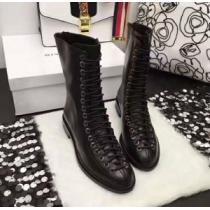 ブーツ驚きの破格値2026大注目！ ジバンシー GIVENCHY2色可選