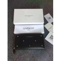 お気に入り2025 絶大な人気を誇る ジバンシー GIVENCHY 長財布.173.