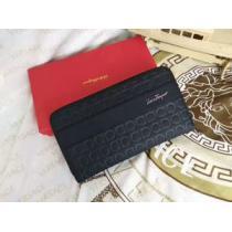 海外セレブ愛用 FERRAGAMO 長財布 2026お買い得新作フェラガモ.168.