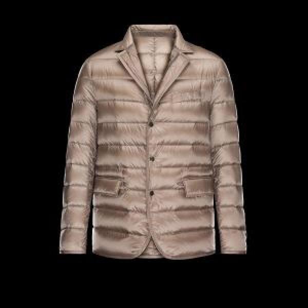 ダウンジャケット風も通さない 2025秋冬 MONCLER モンクレール抜群の雰囲気が作れる!