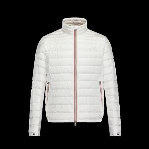 高級品 通販 多色選択可 2026秋冬 MONCLER モンクレール ダウンジャケット風も通さない