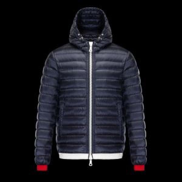 モンクレール ダウンジャケットふわふわな感触落ち着いた感覚 2026秋冬 MONCLER