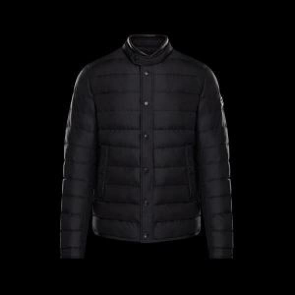 魅力的 MONCLER モンクレール保温効果は抜群 2026秋冬 ダウンジャケット厳しい寒さに耐える