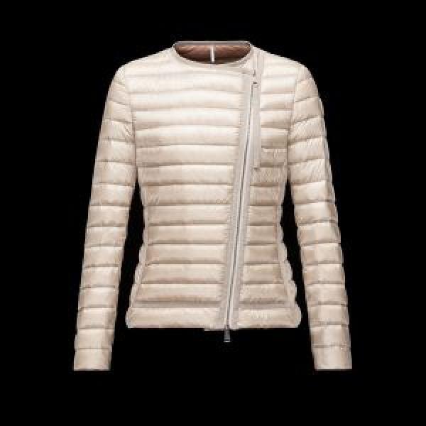 歓迎なレットショップ  MONCLER モンクレール 2026秋冬  風も通さない ダウンジャケット