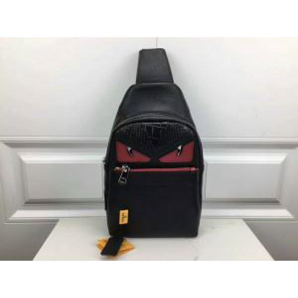 斜め掛けバッグ 2026秋冬 売れ筋のいい フェンディ FENDI 大絶賛の履き心地!.487.