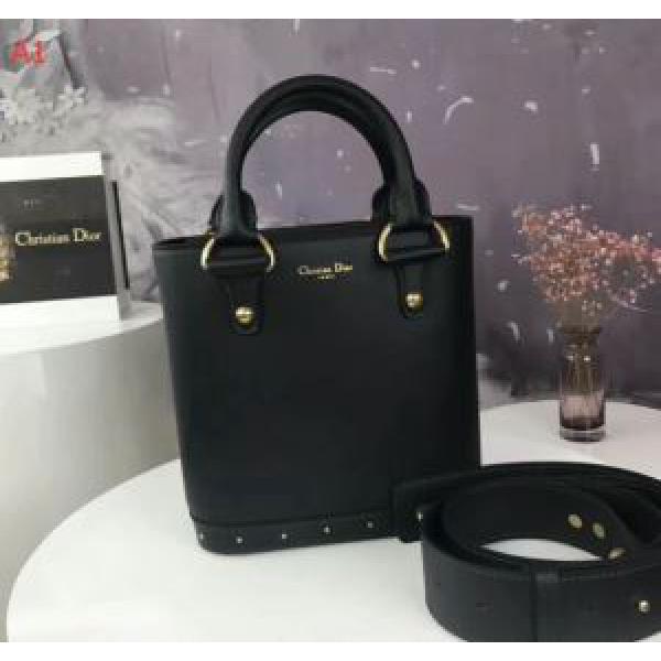 4色可選 手持ち&ショルダー掛け 2026新作 ファション性の高い ディオール DIOR.58.