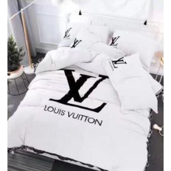 希少価値大！ ルイ ヴィトン LOUIS VUITTON 寝具セット 2026秋冬 4点セット 多色可選