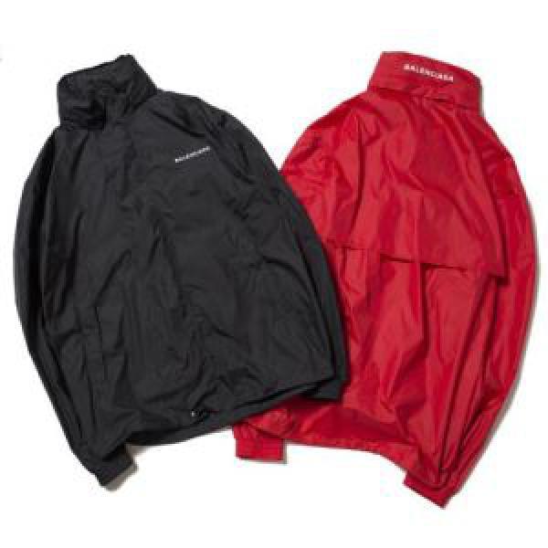バレンシアガ BALENCIAGA 2026秋冬 ゆったりとしたサイズ感 2色可選 値下げ！