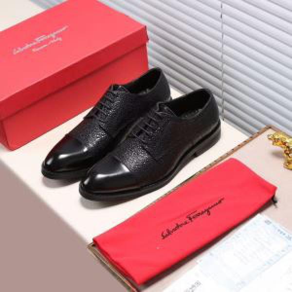 2026-2026年モデル入荷 革靴 新品登場☆存在感のある フェラガモ FERRAGAMO