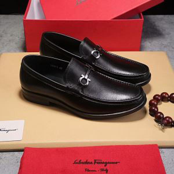 革靴高品質  驚きの破格値2026 FERRAGAMO フェラガモ
