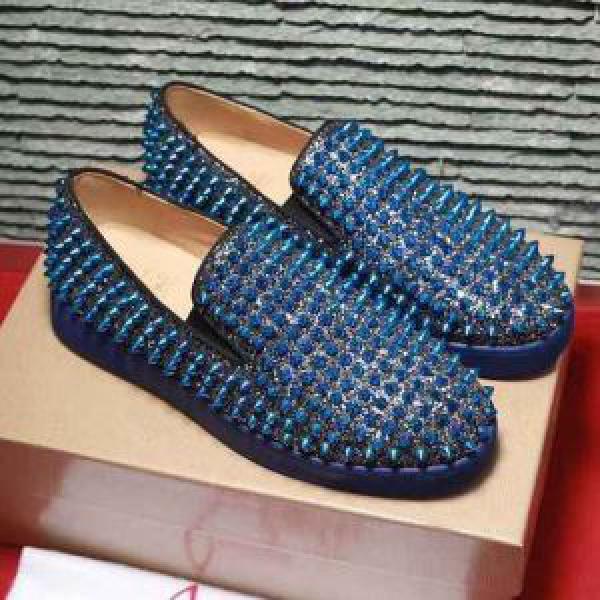 2026最安値に挑戦フラットシューズ 足馴染みのいいクリスチャンルブタン Christian Louboutin