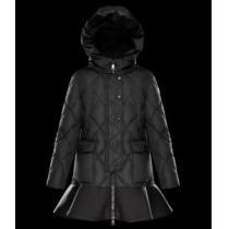 個性的 2026秋冬 MONCLER モンクレール ダウンジャケット