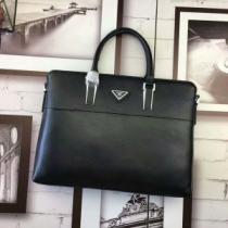 プラダ PRADA 驚きの破格値送料無料 手持ち&ショルダー掛け 2026秋冬.57.