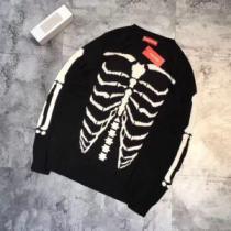 高級感漂わせる Supreme Bones Sweater 2026秋冬 魅力ファッション