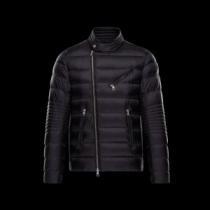 大人気なレットショップ 2026秋冬 MONCLER モンクレール ダウンジャケット保温効果は抜群