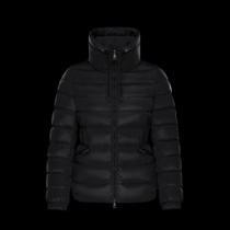 人気定番お買い得  MONCLER モンクレール 2026秋冬  風も通さない ダウンジャケット 3色可選