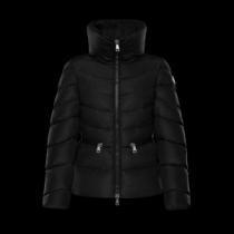 人気定番セール 2026秋冬 MONCLER モンクレール ダウンジャケット厳しい寒さに耐える