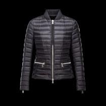 歓迎なレットショップ 2026秋冬 MONCLER モンクレール ダウンジャケットふわふわな感触