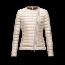 歓迎なレットショップ  MONCLER モンクレール 2026秋冬  風も通さない ダウンジャケット