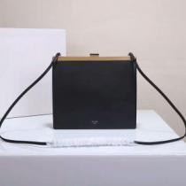 2026新作 最旬アイテム ショルダーバッグ 3色可選 セリーヌ CELINE.352.