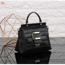【新アイテム】 手持ち&ショルダー掛け 2026新作 プラダ PRADA 多色可選.68.