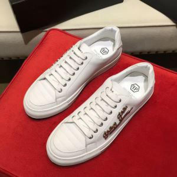 定番人気高級感ある  2026 フィリッププレイン PHILIPP PLEIN フラットシューズ