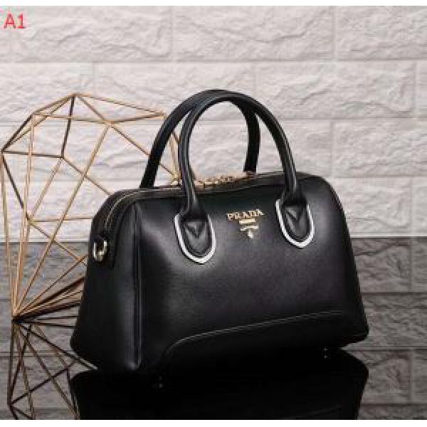 【大人気】定番商品 プラダ PRADA 手持ち&ショルダー掛け 多色可選 2026新作.68.