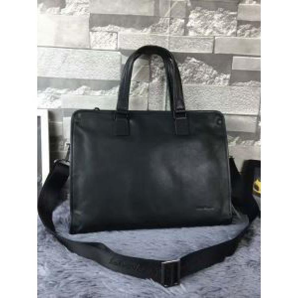 手持ち&ショルダー掛け 2026秋冬 サルヴァトーレフェラガモ FERRAGAMO ★安心★追跡付.62.