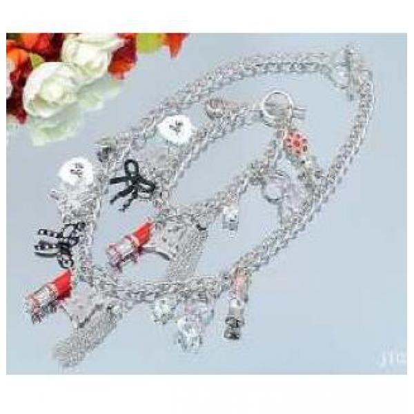根強い人気　JUICY COUTURE ジューシークチュール　ネックレス、ブレスレット2点セット　アクセサリーブランド 人気.218.