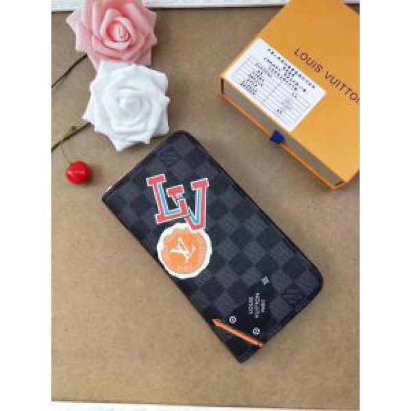 綺麗に決まるフォルム！ 2026秋冬 ルイ ヴィトン LOUIS VUITTON 財布.153.