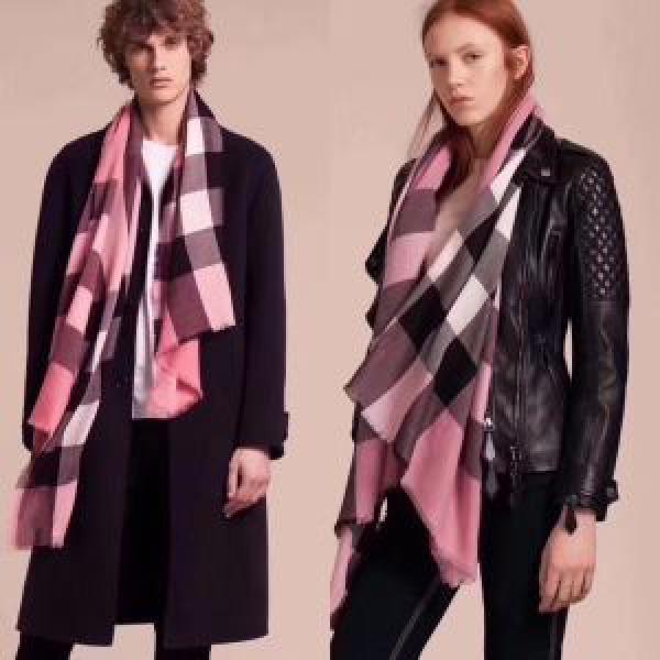 大満足 2026新款 あったか発熱 バーバリー BURBERRYロングマフラー 3色選択可