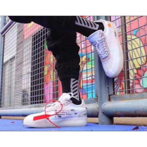 スニーカー 抗菌?防臭加工 Off-White オフホワイト 2026秋冬 数に限りがある
