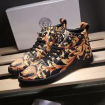 VERSACE 2026秋冬季超人気 ハイトップシューズ  ヴェルサーチ上品な輝きを放つ形