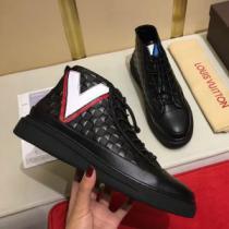 ファッション 人気  2026秋冬季超人気 ルイ ヴィトン LOUIS VUITTON ハイトップシューズ