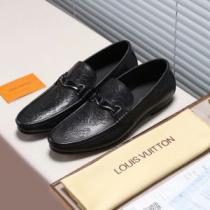 強い魅力を感じる一枚  2026秋冬季超人気 ルイ ヴィトン LOUIS VUITTON カジュアルシューズ