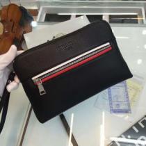 2026秋冬 プラダ PRADA ビジネスケース 大人のおしゃれに.57.